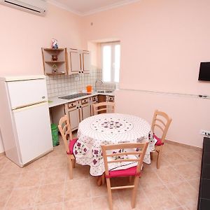 Apartments Casa Menis